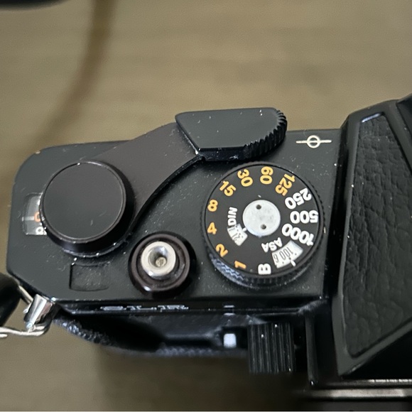 ONE DAY SALE ๐๐๐VINTAGE CHINON SLR CAMERA ๐ท WITH ๐ VIVITAR FLASH EUC FINAL - Picture 6 of 14